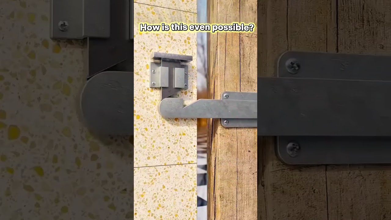 This lock makes no sense… 🤯Watch closely till the end. 