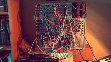 Modular beats with Noise Square