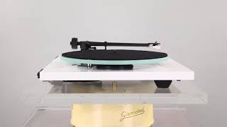 Rega Planar 2 Carbon