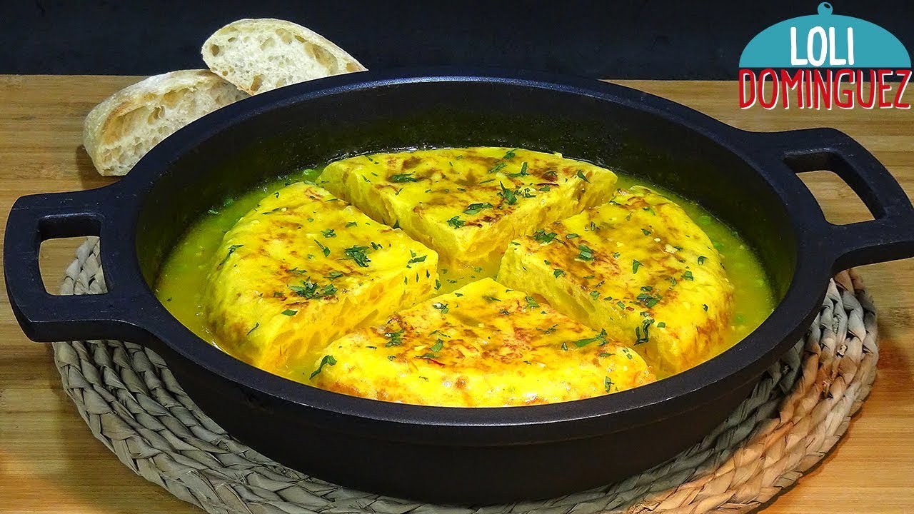 Receta de Tortilla de patatas guisada en salsa - Recetas paso a paso, tutorial - Loli Domínguez