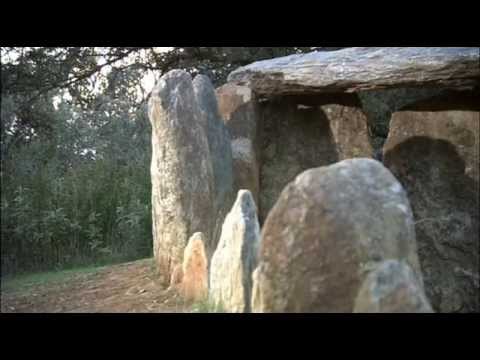 Vídeo: El Acertijo De Las Espirales En Los Megalitos Antiguos Y Mdash; Vista Alternativa
