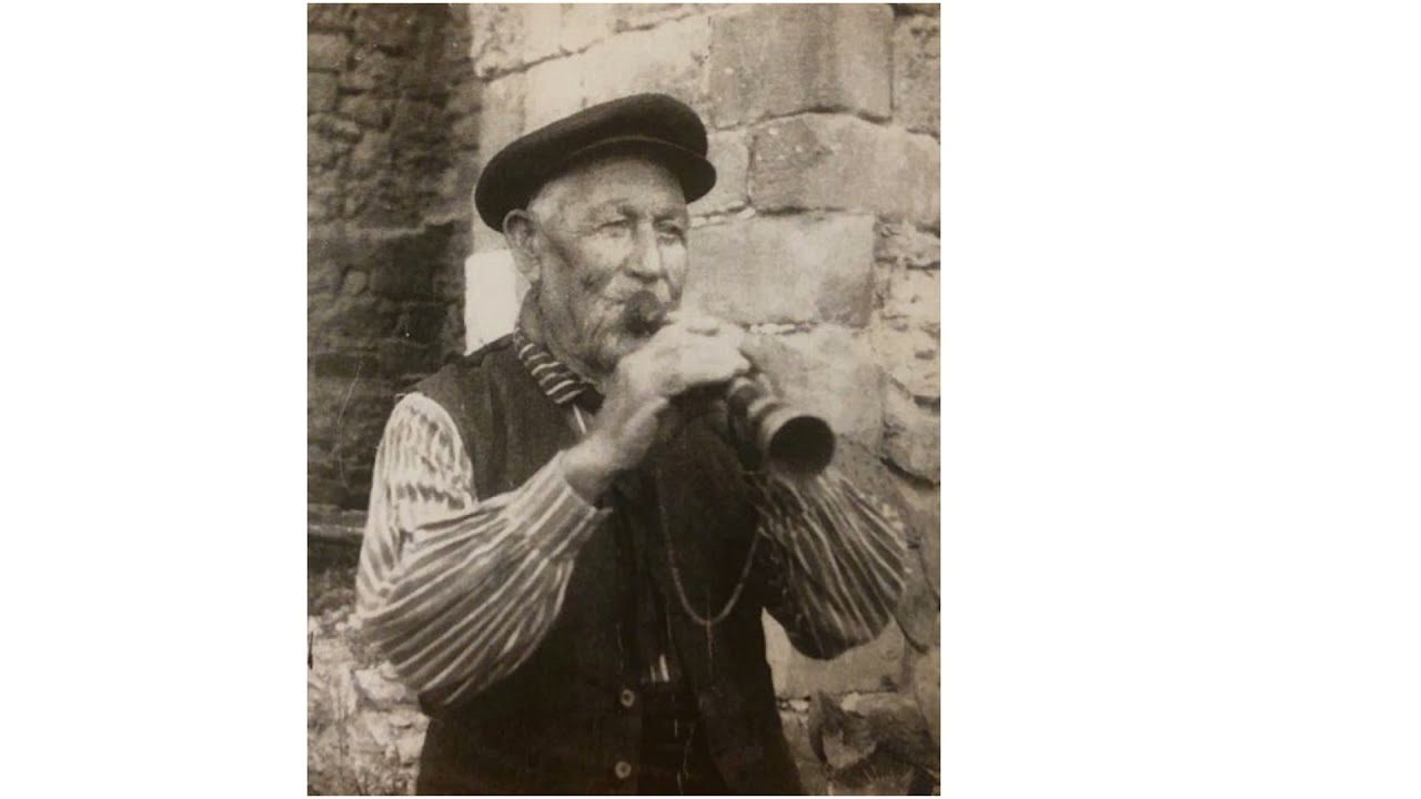 III - Del flabiol a les bandes: l'acompanyament musical dels entremesos festius