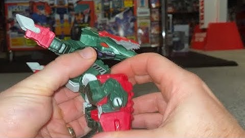 How to transform Transformers skullcruncher Titans return, Walmart deluxe retro headmaster