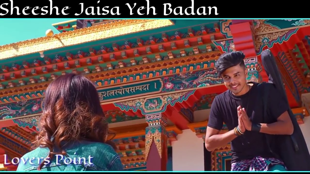 Dil kash ankhe nikhra chere