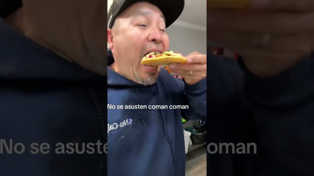 Así se preparan unas tostadas de camarón con aguacate fácil y deliciosas, suscríbete miermano!