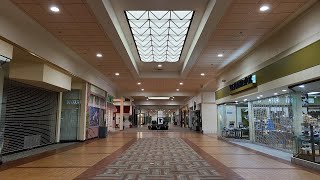 A Visit to Uptown Virginia (Thunderbird Mall)