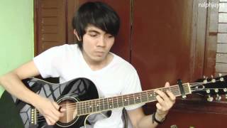 Video thumbnail of "Kiss The Rain - Yiruma (fingerstyle guitar cover)"