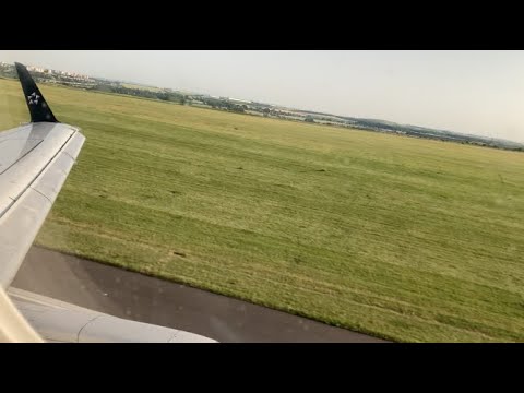 HAZY LANDING! | LOT E175 Landing in Prague (PRG)