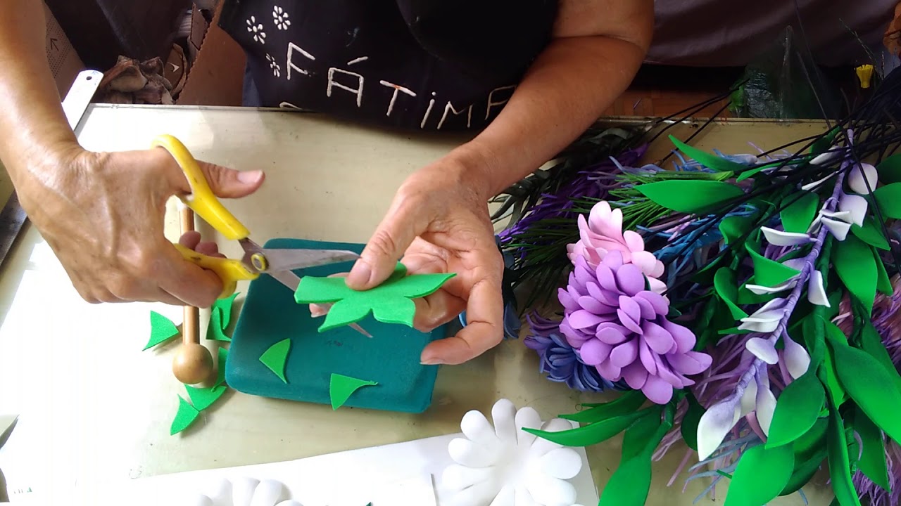 FLOR DE EVA SEM FRISADOR, E OUTRAS DICAS.