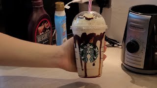 😋🥤5-Minute Starbucks Chocolate Creme Frappuccino Recipe - Make it at Home!