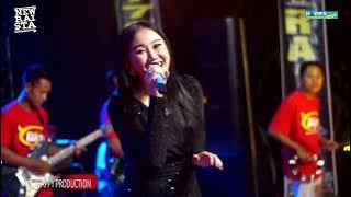 MENYESAL KIKI SALMA - NEW RAISTA DANGDUTNYA ORANG KENDAL