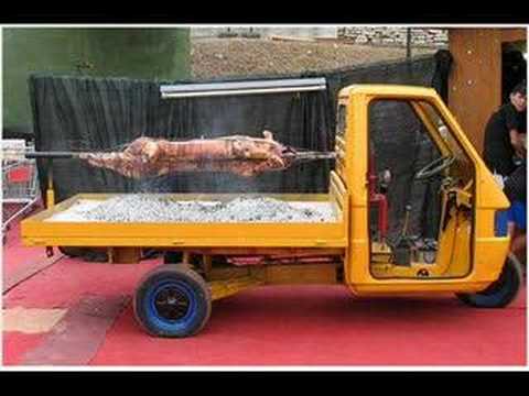 在 YouTube 上觀看「GIGIONE - LA PORCHETTA」