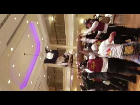 Tantzers Steal The Show With Outrageous Dancing At Chasuna