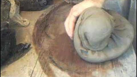 SIMON LEACH - ...a closer look at kneading !