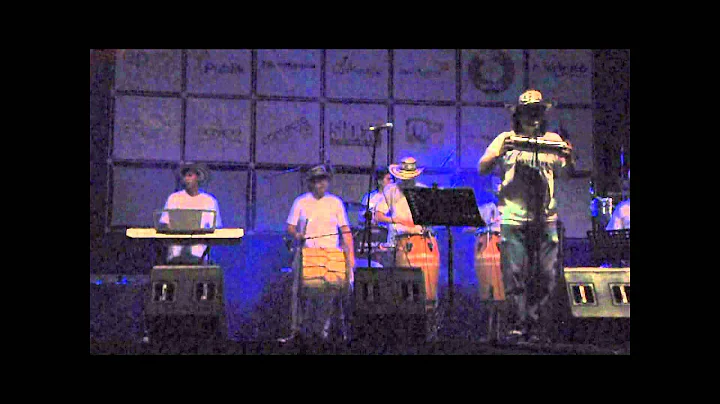 CUMBIA CALETERA AGRUPACION MUSICAL UNIVERSIDAD SAN...