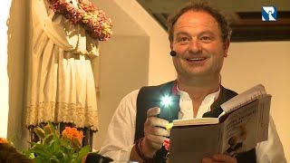 Buch Himmel Herrgott Sakrament Lesung Mit Pfarrer Rainer Schiessler Im Wirtshaus Maximilian Munchen Youtube