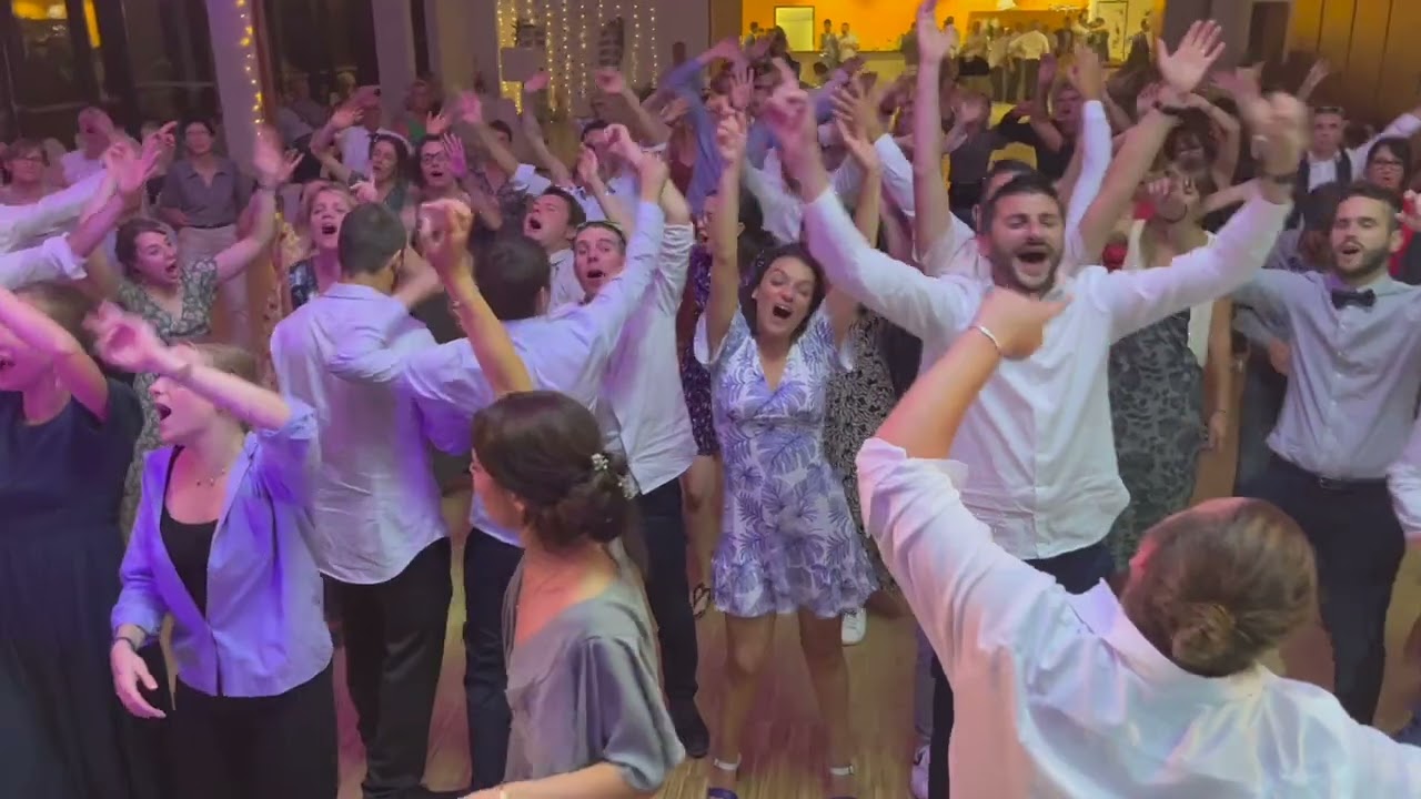 Orchestre Galaxie - Leslie et Jordane - 25 juin 2022 - Gesté (49)