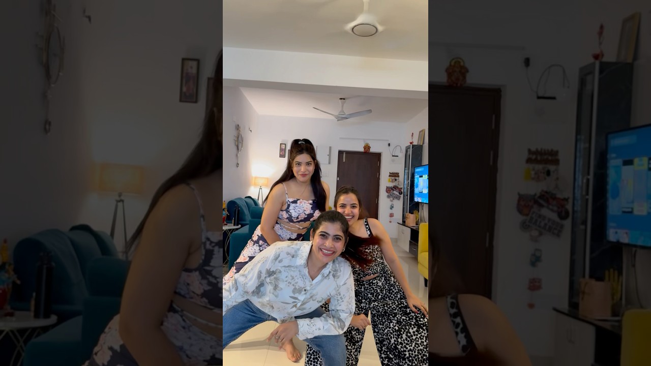 The vibe when we 3 meet 😝😂🤣 