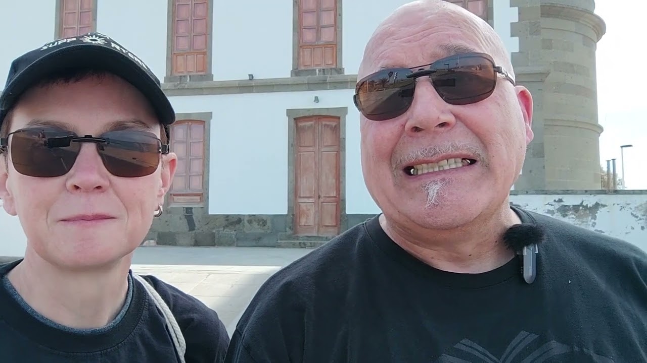 Wir sind angekommen und gehen etwas panieren XD. Eine schlechte Nachricht gibt es aber doch 😔