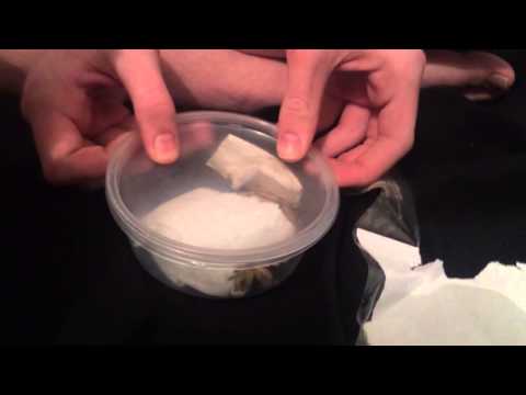 Unboxing baby sulcata