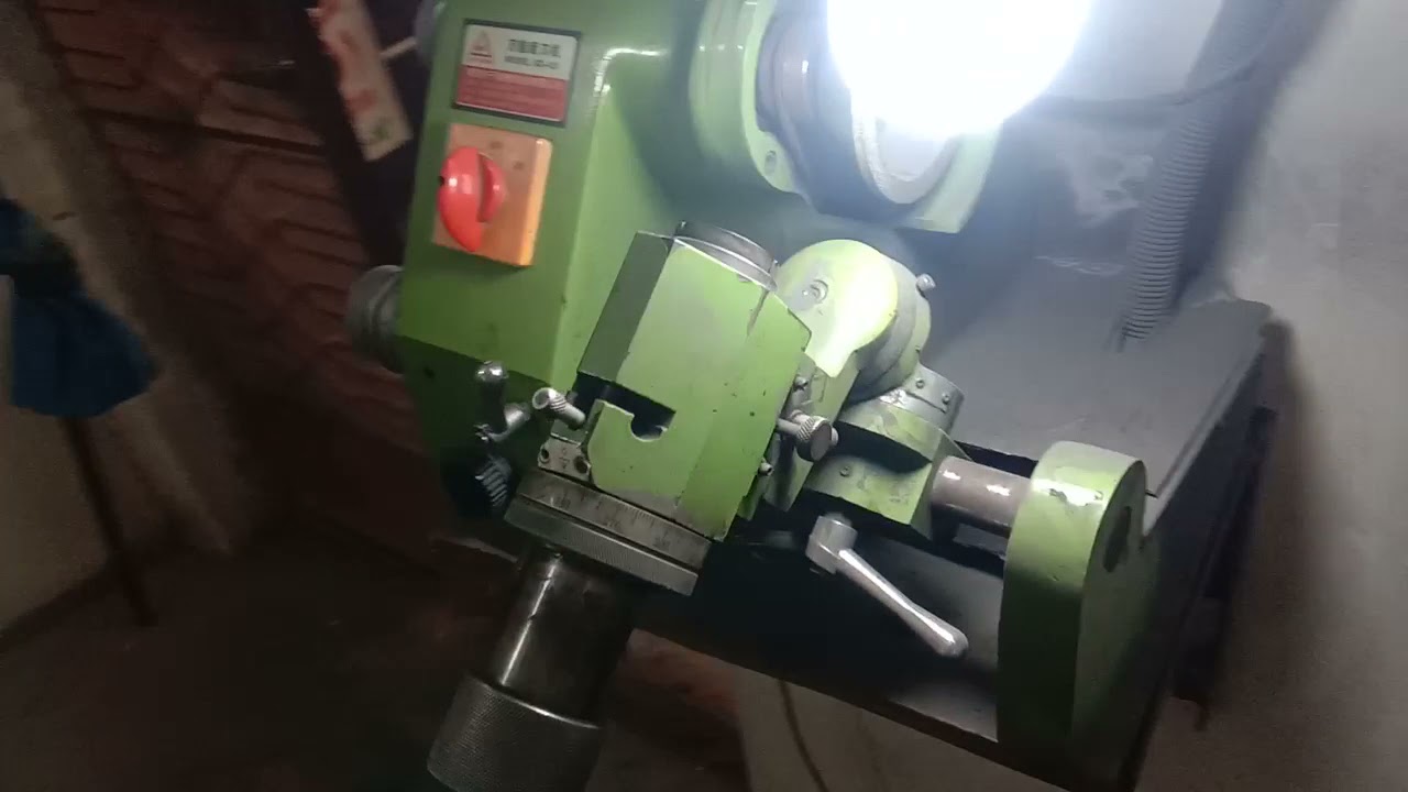 Universal cutter grinder