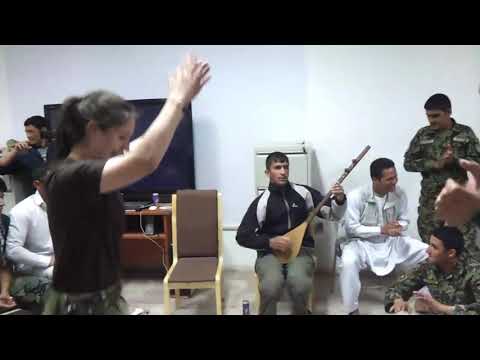 سرکارى ډانس