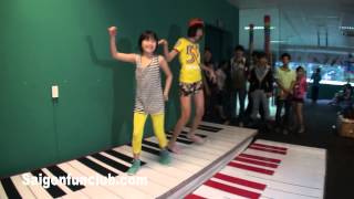 The Platypus Walk.wmv