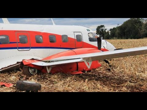 Embraer EMB 110P1 Bandeirante (PT-SHN) crash landing | Sales Taxi Aéreo emergency landing