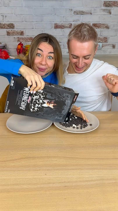 she-shared-to-boy-more-sweets-and-received-a-good-present-for-herself