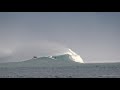 UN SURFEUR A BIEN GERE L'AIDE DU JET SUR LA GRAVIERE....