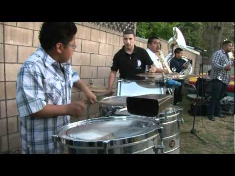 banda palenque el gallito en la tarola- el toro mambo