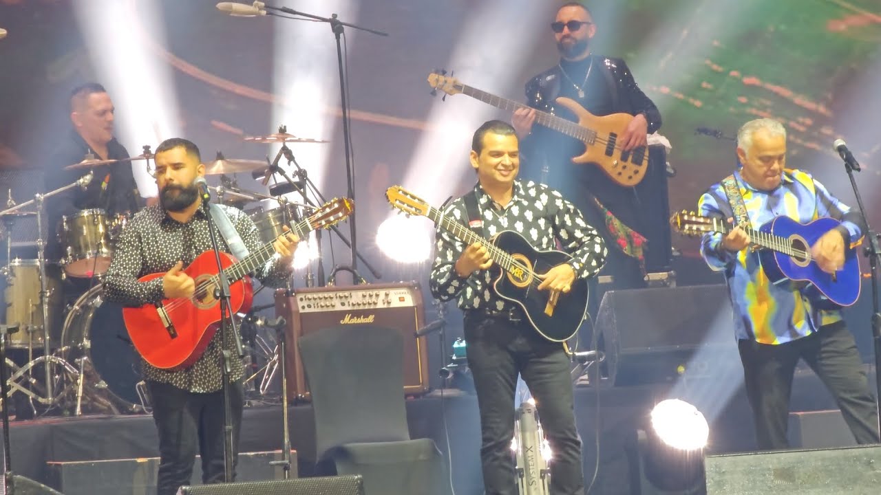 Gipsy Kings by André Reyes. SIN ELLA. En vivo 2023 Chile. 4k