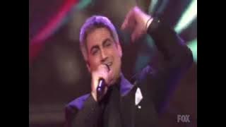 Download lagu Taylor Hicks - Do I Make You Proud HD American Idol