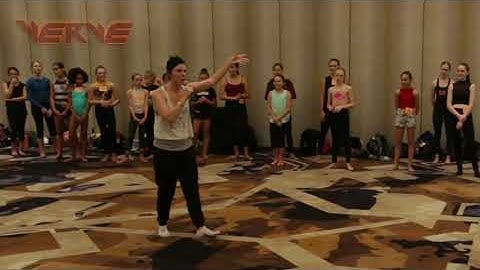 Chryssie Whitehead Disbrow teaches on VERVE in 2018