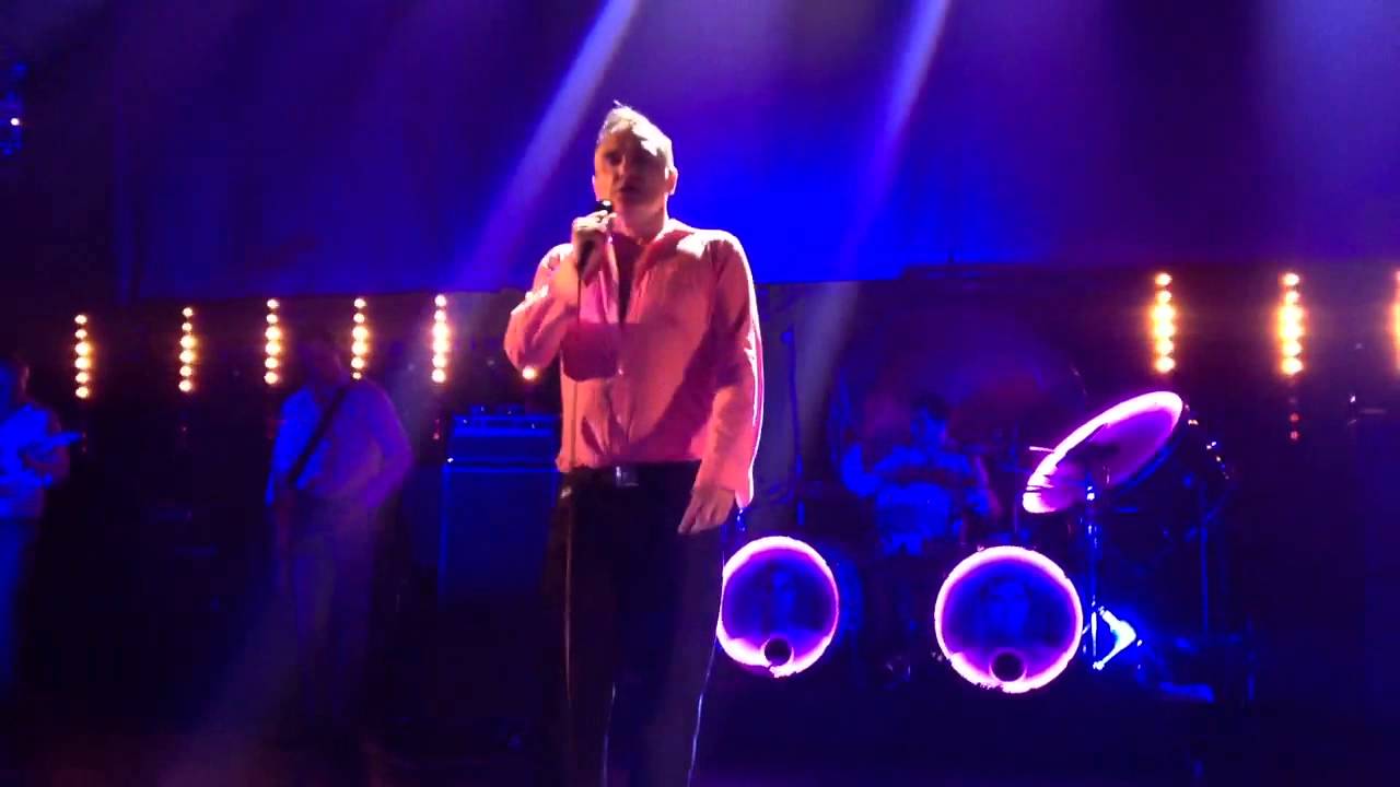 To Give (The Reason I Live) Frankie Valli cover - MORRISSEY @ The Capitol Theatre