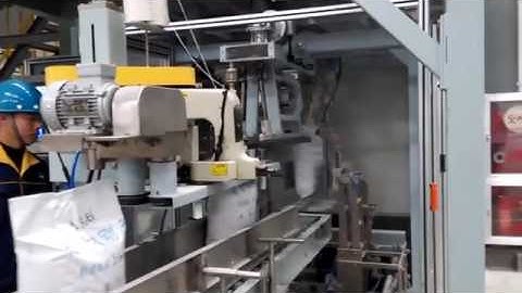 Fully automatic pouch bag packing line with robot palletizing
