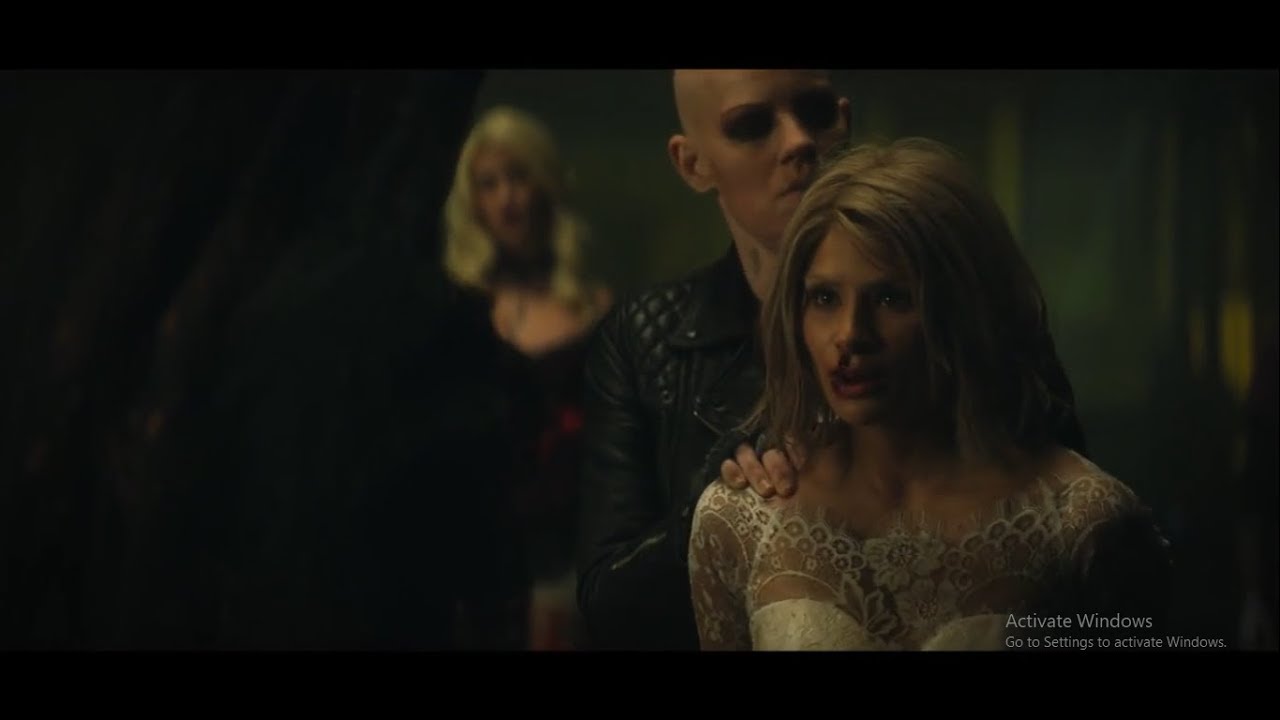 EVERY CHARACTER HIDES IN CRAZY JANE AND KAREN FIGHTING - DOOM PATROL 1X09