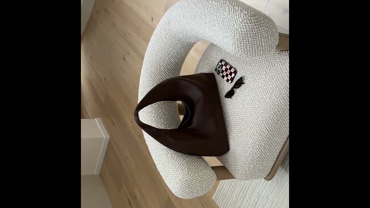 Shop Monaco Chocolate