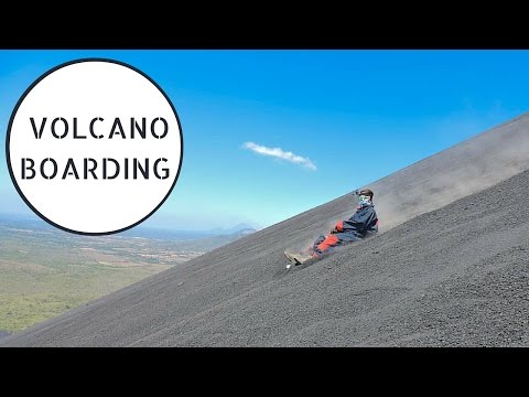 Video: Reikia Naujo, Azartiško Pomėgio? Išbandykite „Volcano Boarding“