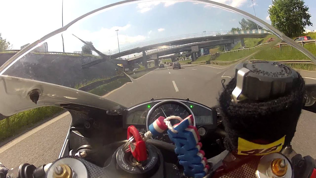 Yamaha R1 Top Speed Run at the Autobahn (Germany) - YouTube
