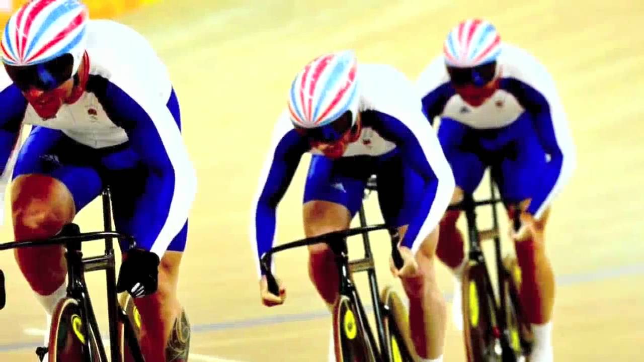 SHOEBACCA.com :: adidas Shoecase