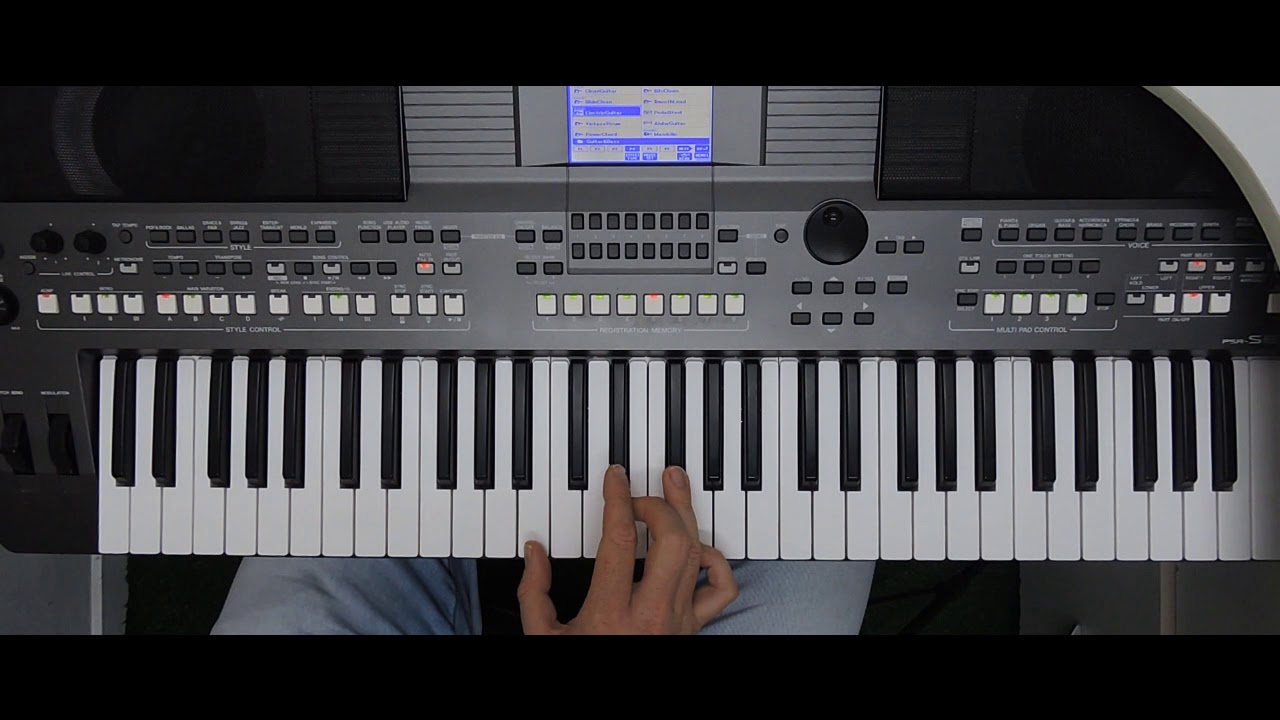 Video aula teclado Assino com x Gilberto e Gilmar  whatsap 47984644779