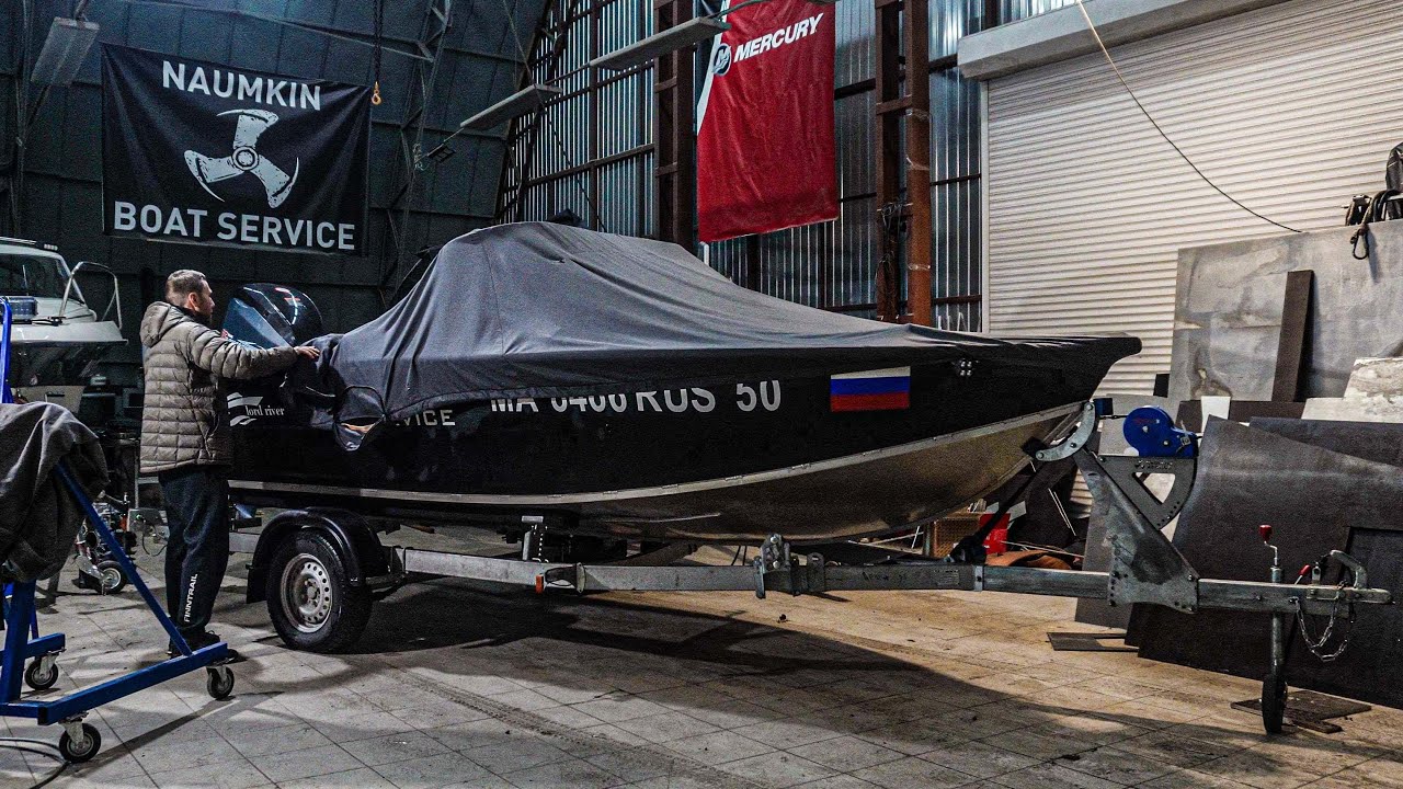 Наша первая консольная лодка! Большой обзор.  Lord River 49.  Катер для рыбалки.