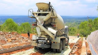 Extreme Driving Reverse Uphill Ready Mix Cement Concrete Truck On Steep Hill Road Hino 500