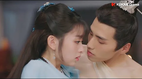 男主趁机占便宜，一把抱女主到自己腿上，要亲吻她 💖 中国电视剧 - 天天要闻