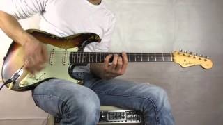 Video thumbnail of "TC Helicon VoiceLive 3 Crunch Sound with Fender Stratocaster"