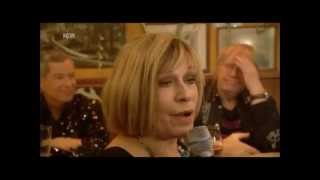 Video thumbnail of "Mary Roos - Aufrecht geh'n (Inas Sylvester Nacht 2012)"