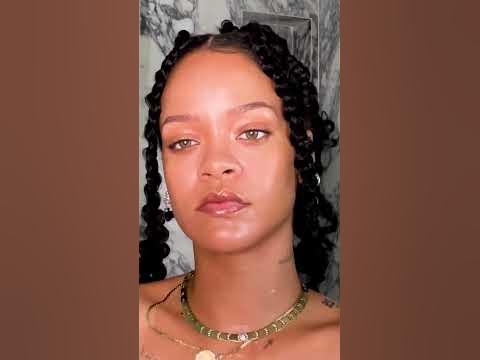 Rihanna Taking a Shower - YouTube