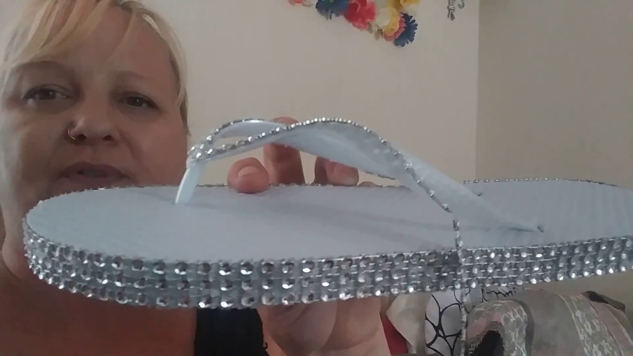 DIY Super GLAM/BLING DOLLAR TREE FLIP FLOPS💖 - YouTube