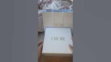 Thumbnail of Asmr unboxing J'adore Dior l'eau #asmr #asmrvideo #asmrrelax #unboxing #dior #diorperfume #beauty
